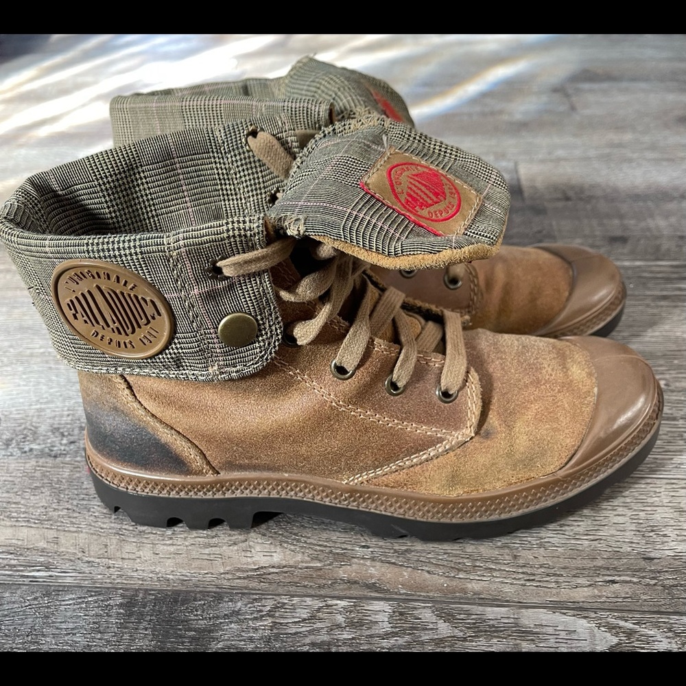 Palladium Women’s Baggy Leather Boots